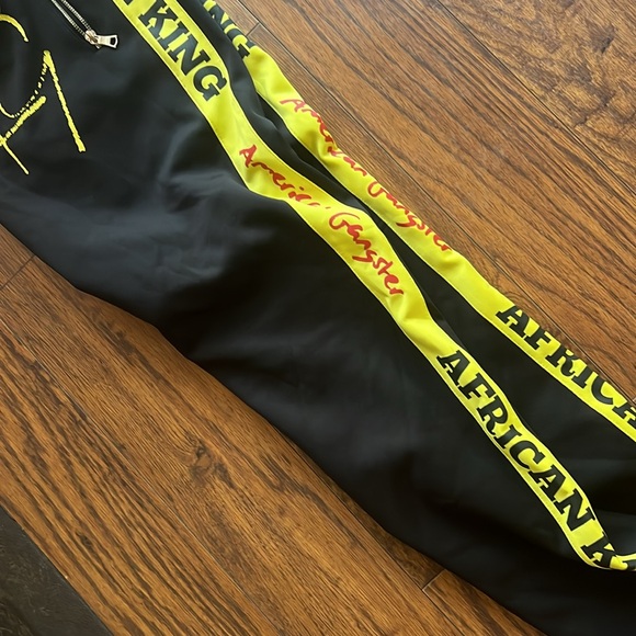 Sweats - Picture 3 of 6